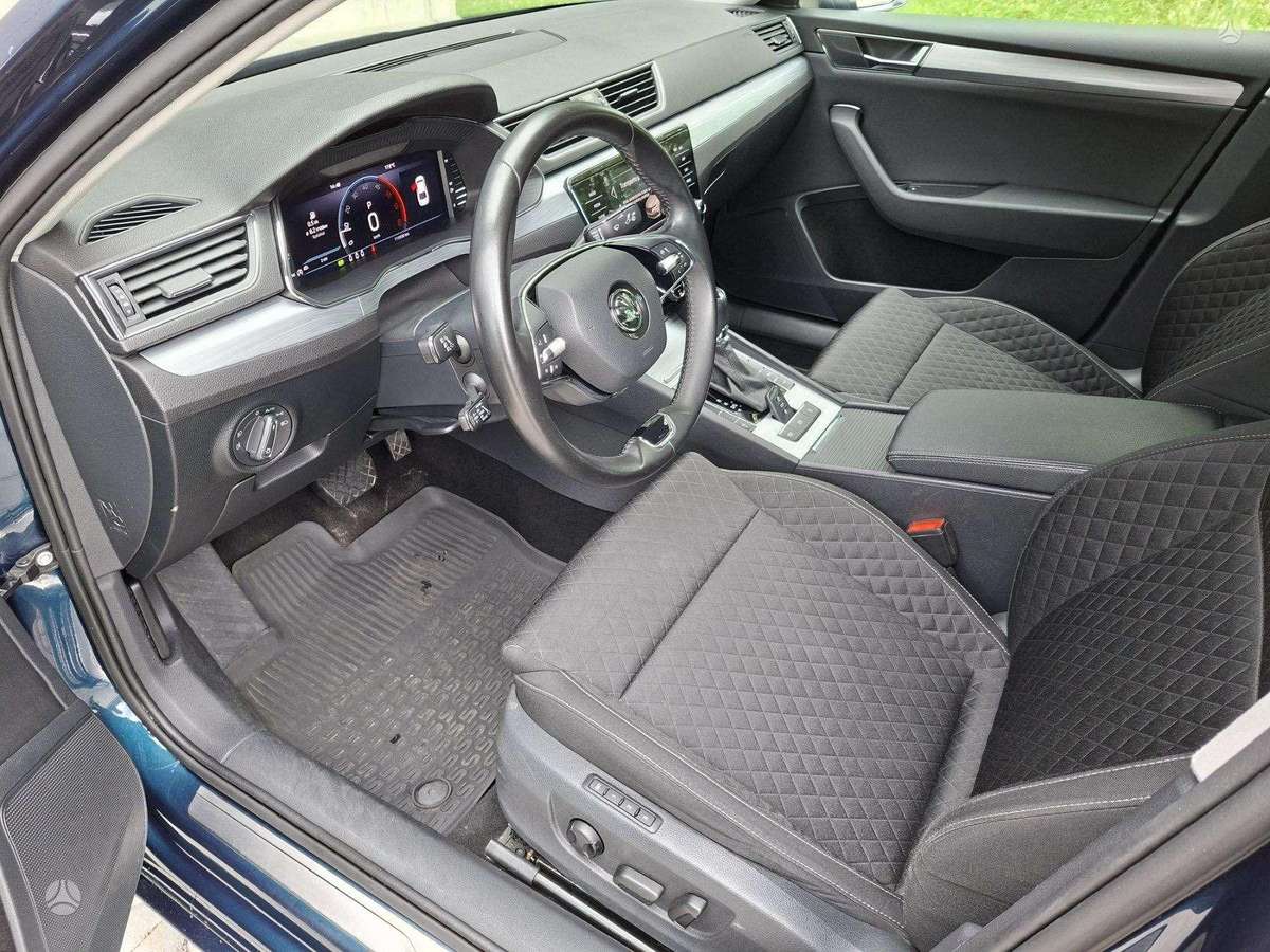 Skoda Superb, 2.0 l., hatchback