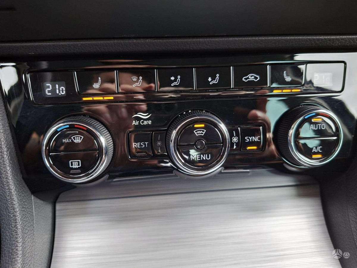 Skoda Superb, 2.0 l., hatchback