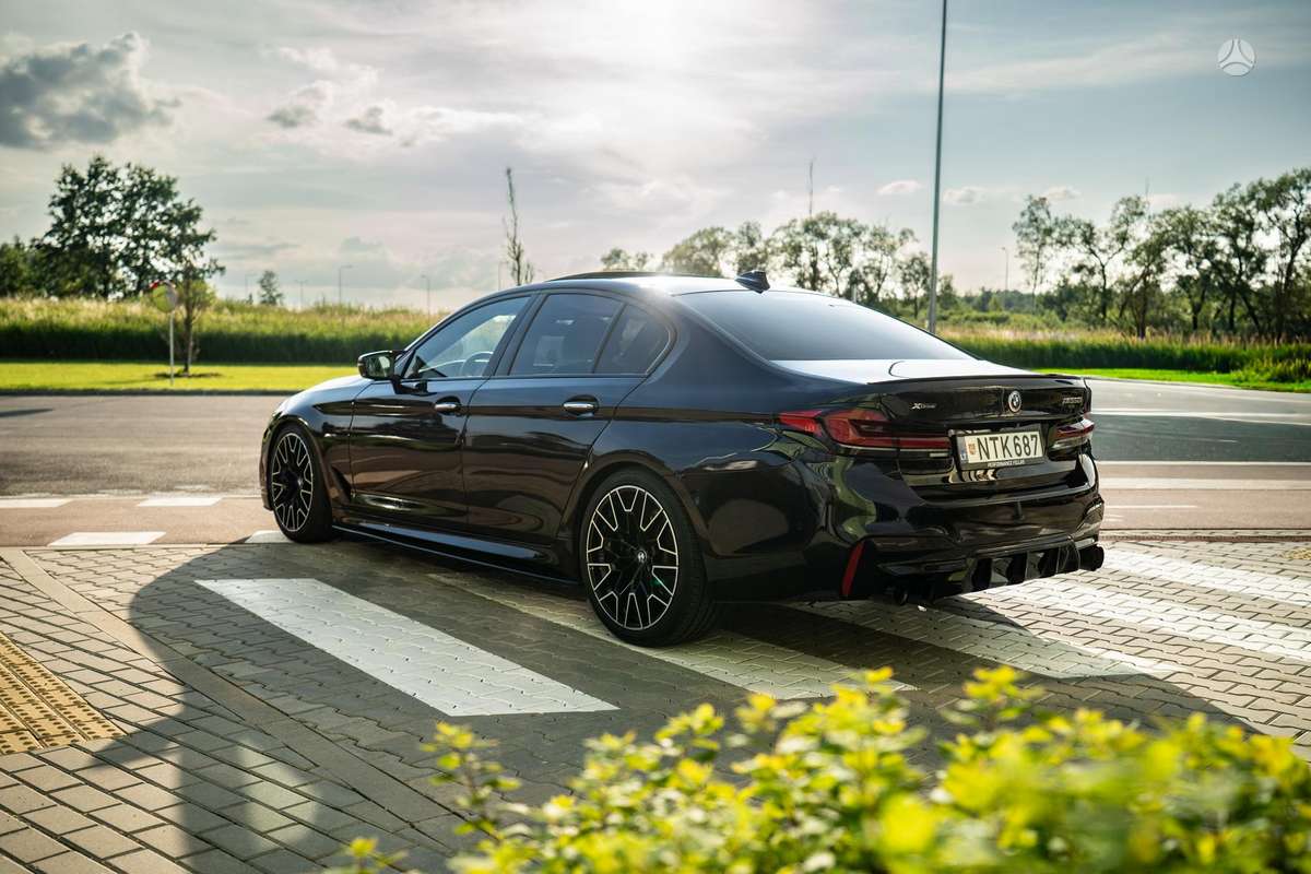 BMW M550, 4.4 l., Седан