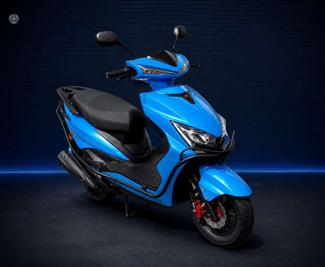 Yamaha Cygnus 49cc, scooters / mopeds