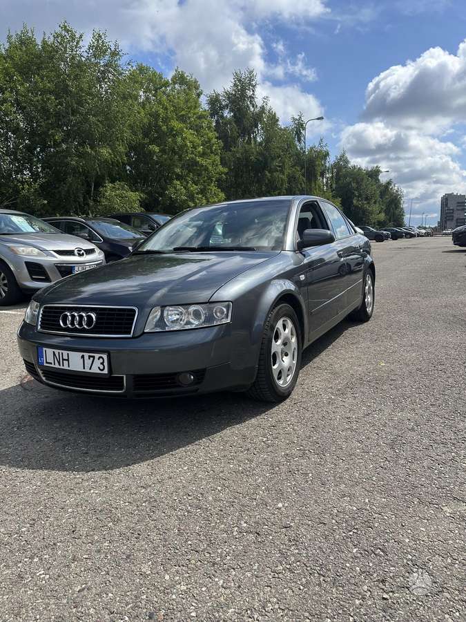 Audi S4, 2.5 l., Седан