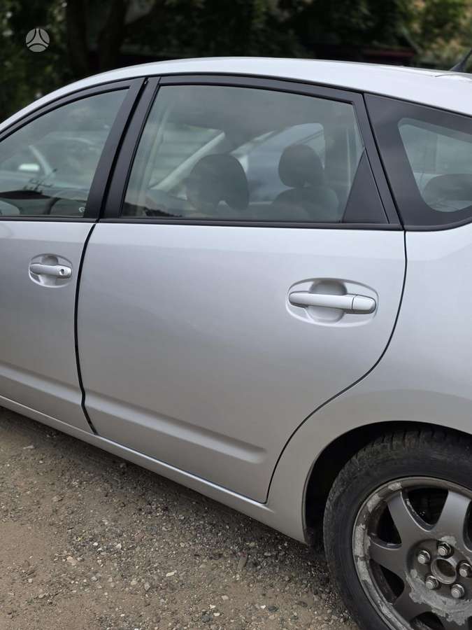 Toyota Prius dalimis