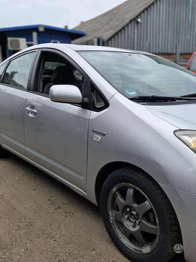 Toyota Prius dalimis