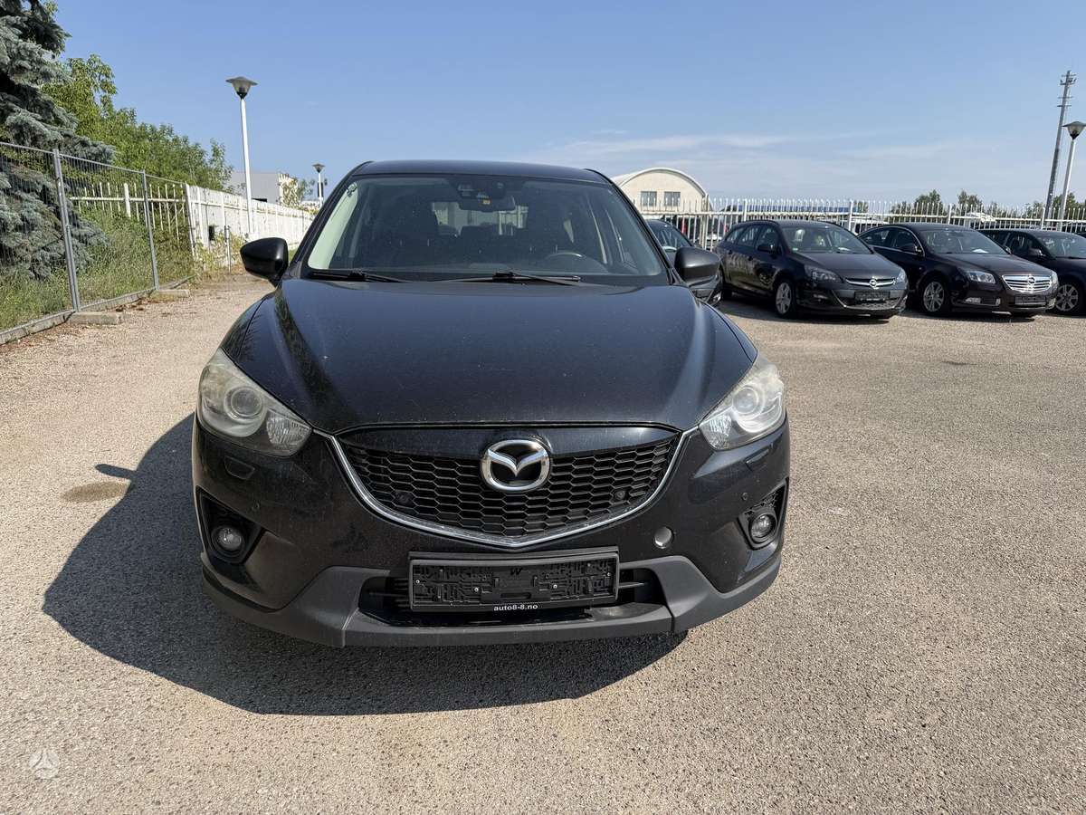 Mazda CX-5, 2.2 l., off-road / crossover