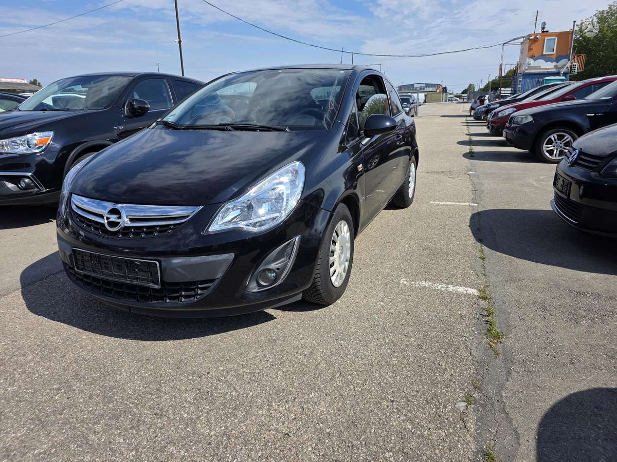 Opel Corsa, 1.2 l., Хэтчбек
