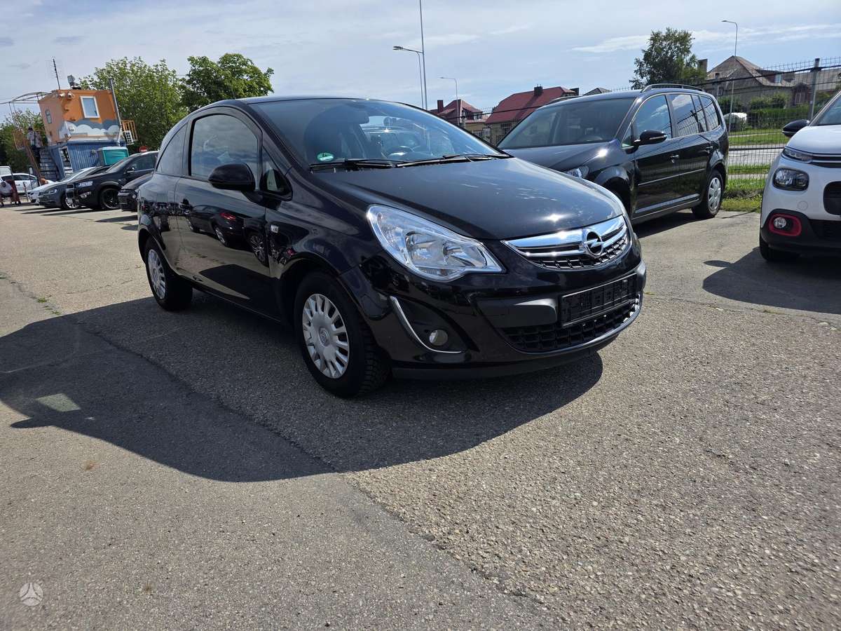 Opel Corsa, 1.2 l., Хэтчбек