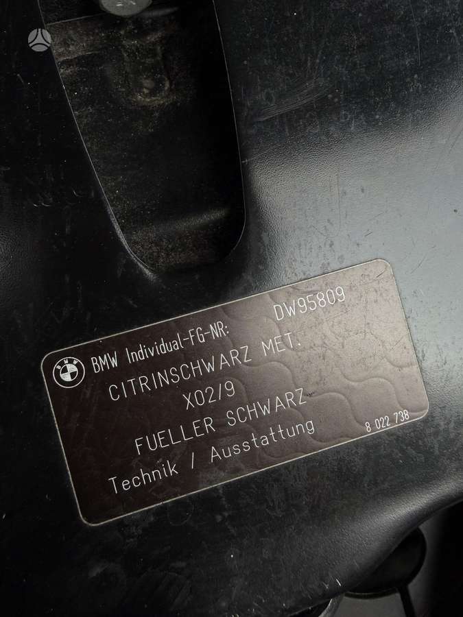 BMW M5, 4.4 l., saloon / sedan