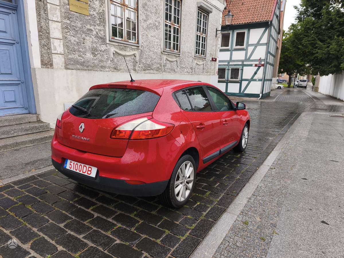 Renault Megane, 1.6 l., Хэтчбек