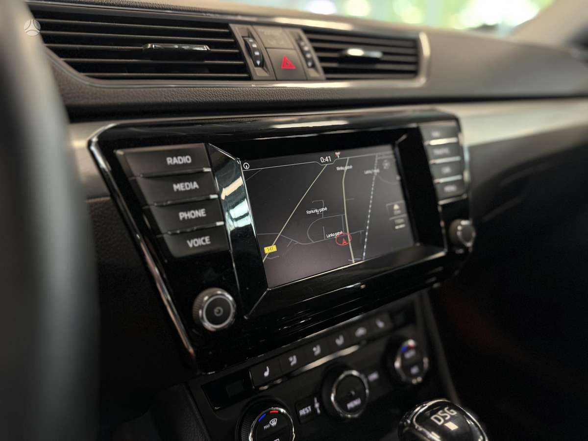 Skoda Superb, 2.0 l., universalas