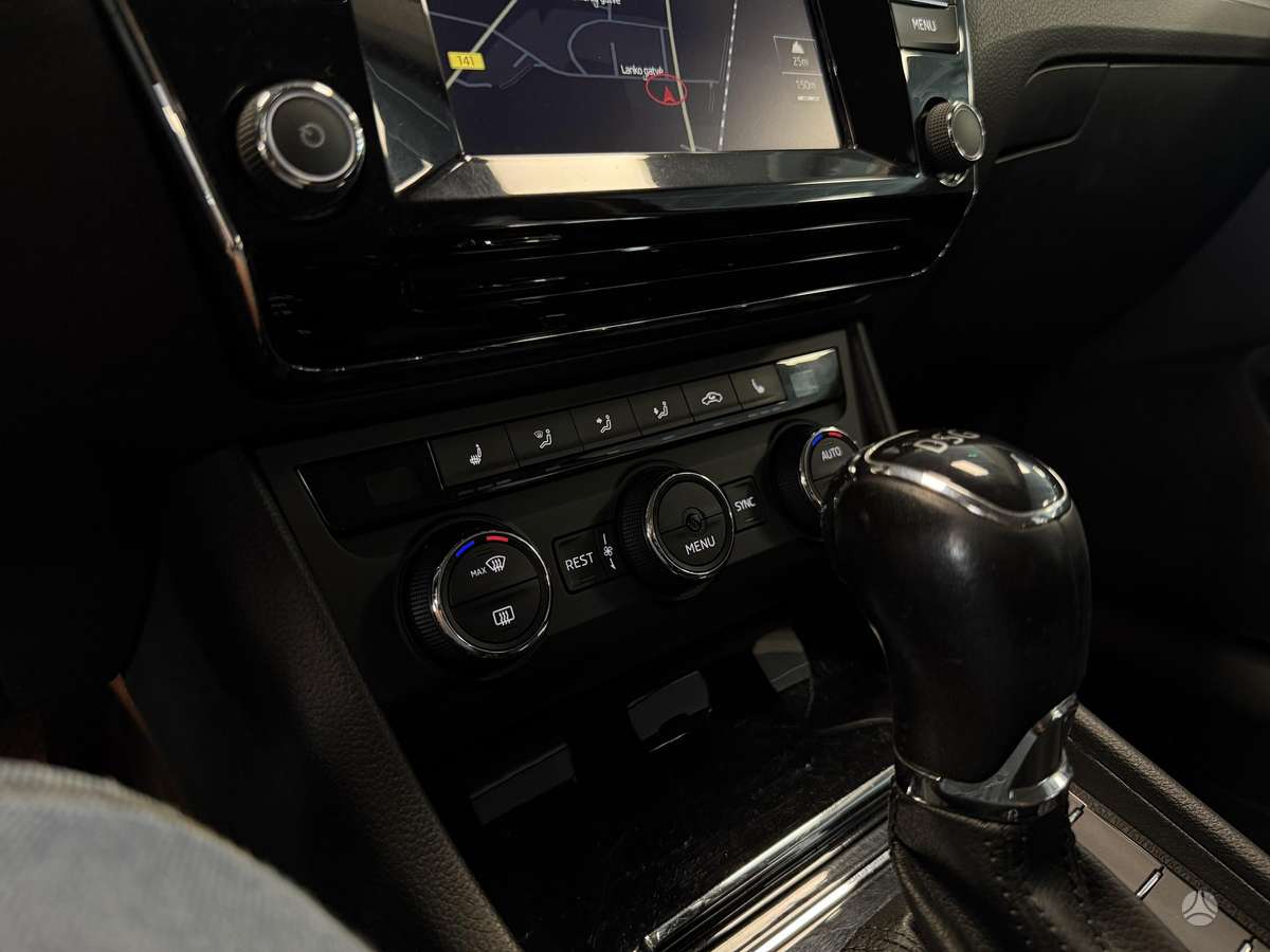 Skoda Superb, 2.0 l., Универсал