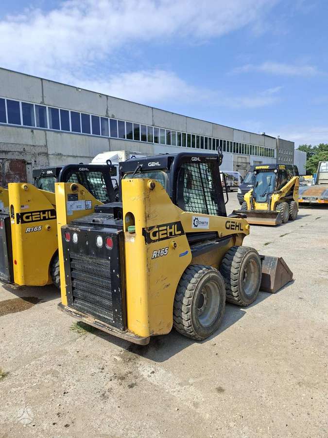 GEHL R165, mini krautuvai