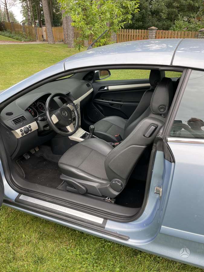 Opel Astra, 1.6 l., Кабриолет