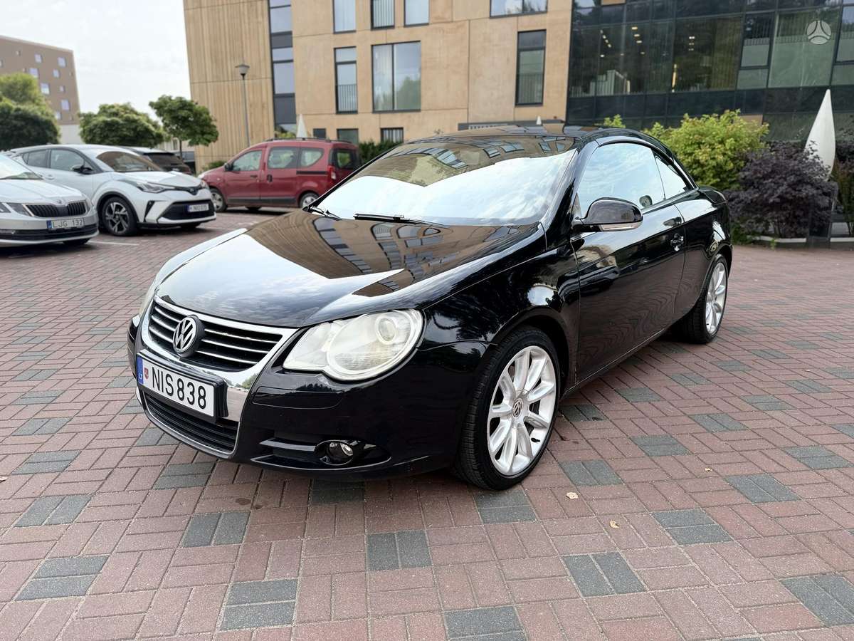 Volkswagen Eos, 2.0 l., convertible