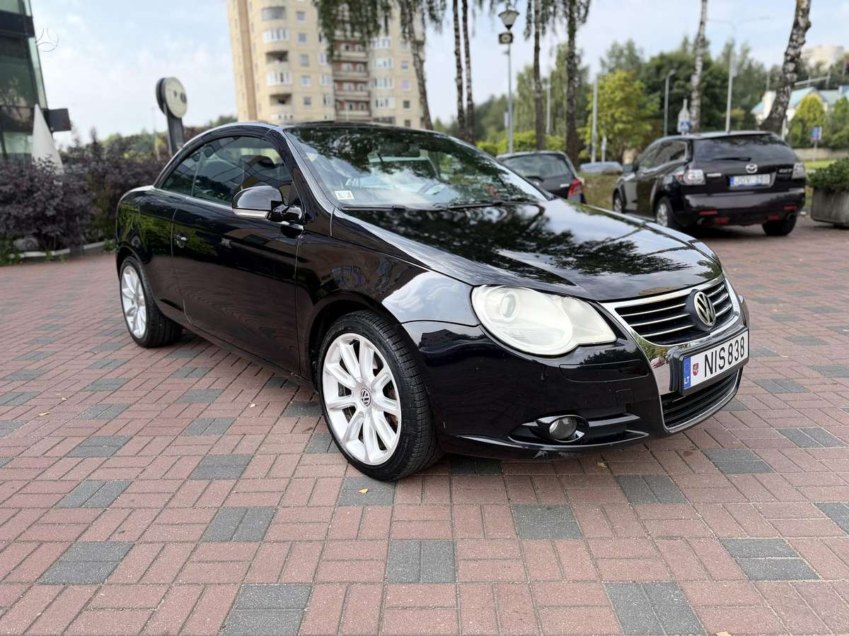 Volkswagen Eos, 2.0 l., convertible