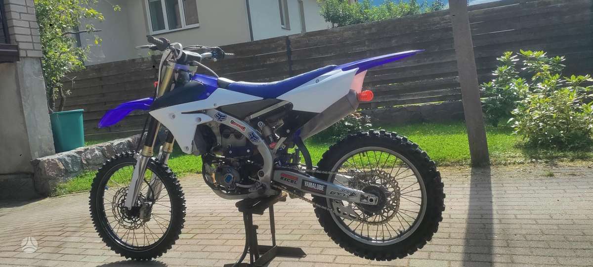 Yamaha YZF 250cc, motocross