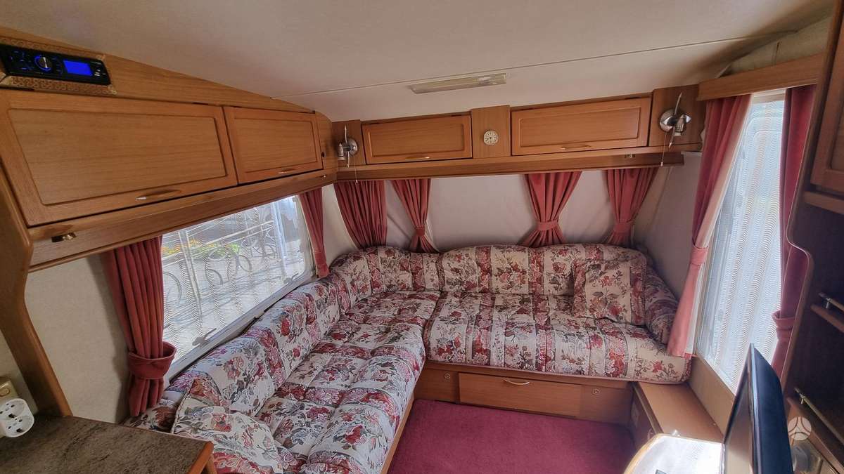Compass CLARION 490/4L, кемперы