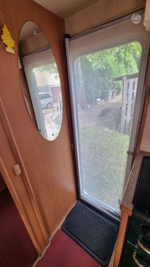 Compass CLARION 490/4L, caravans