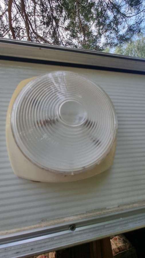 Compass CLARION 490/4L, caravans