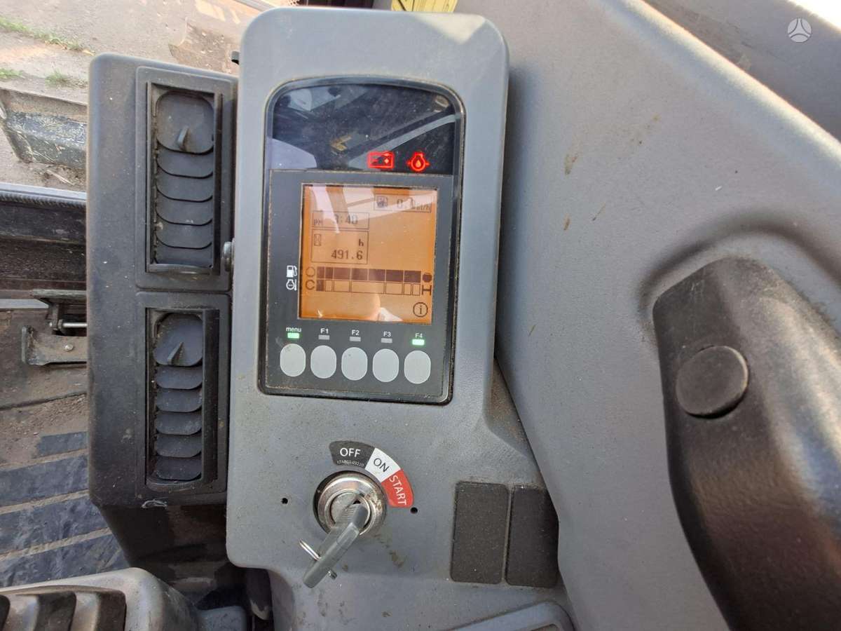 Yanmar VIO 80, экскаваторы