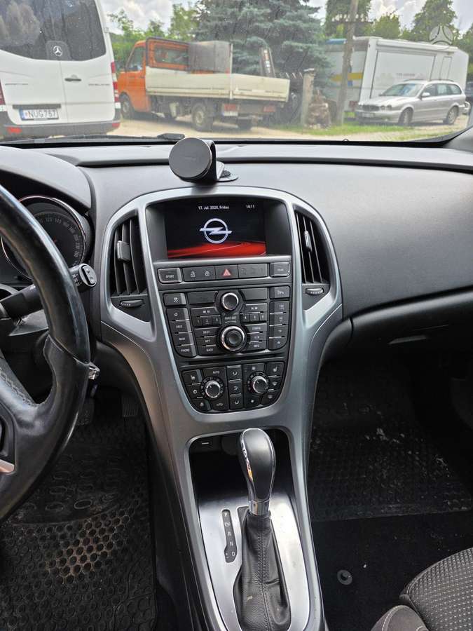 Opel Astra, 2.0 l., Универсал