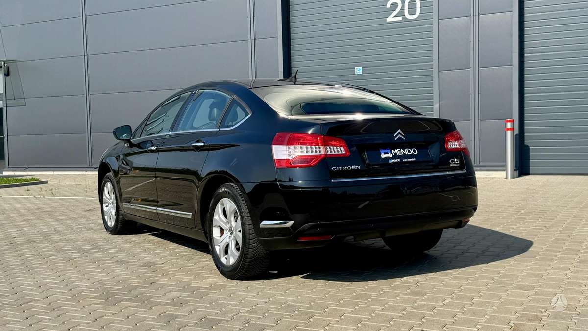 Citroen C5, 2.0 l., Седан