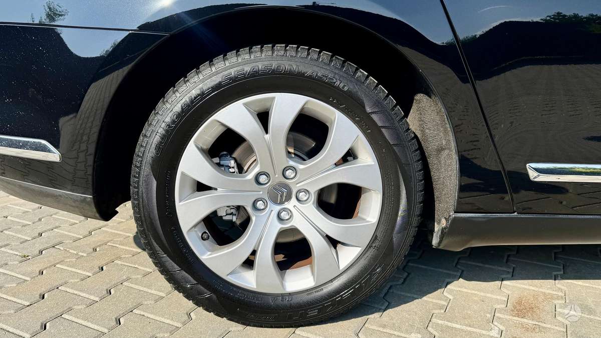 Citroen C5, 2.0 l., Седан