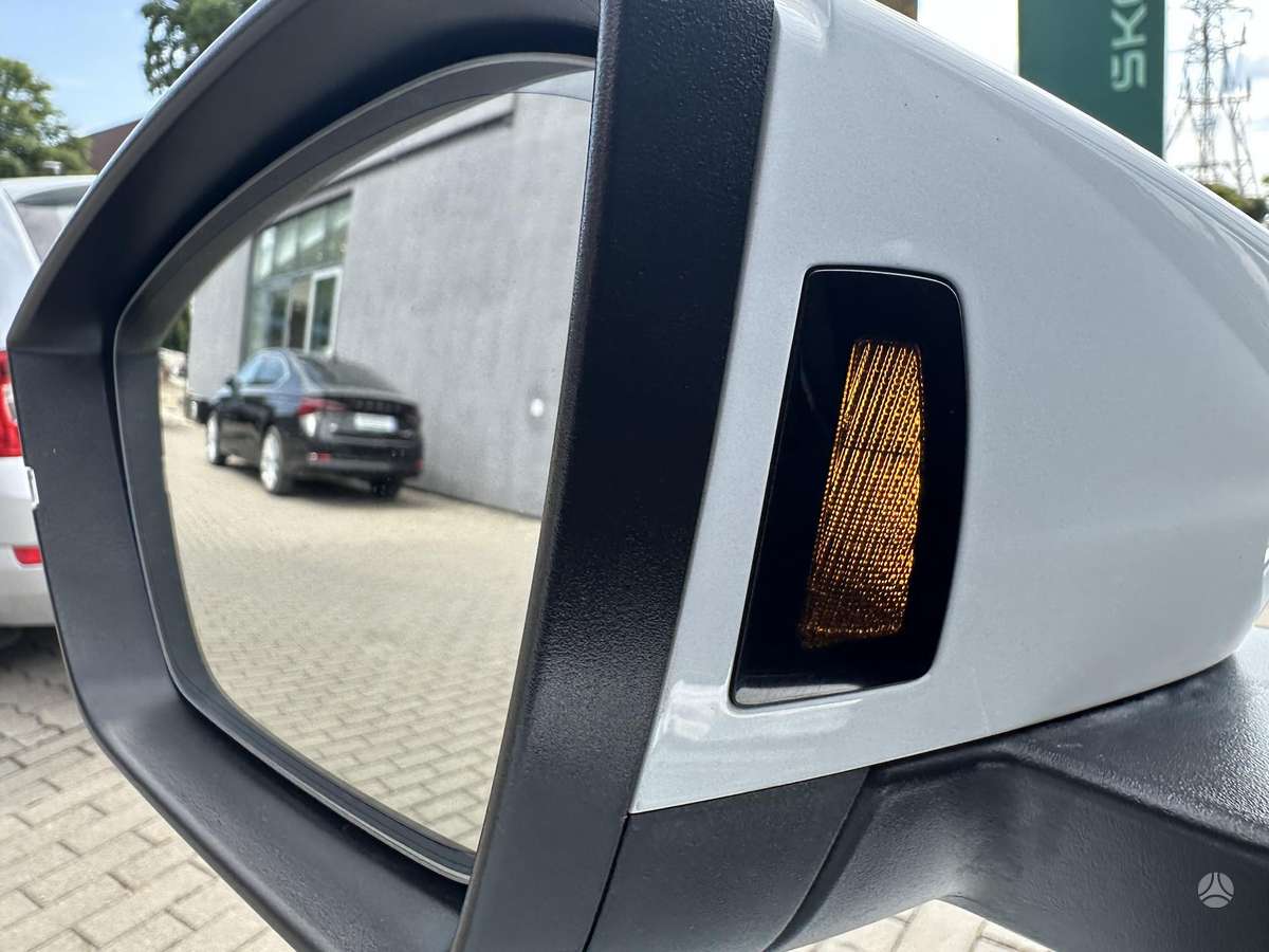 Škoda Superb - 12