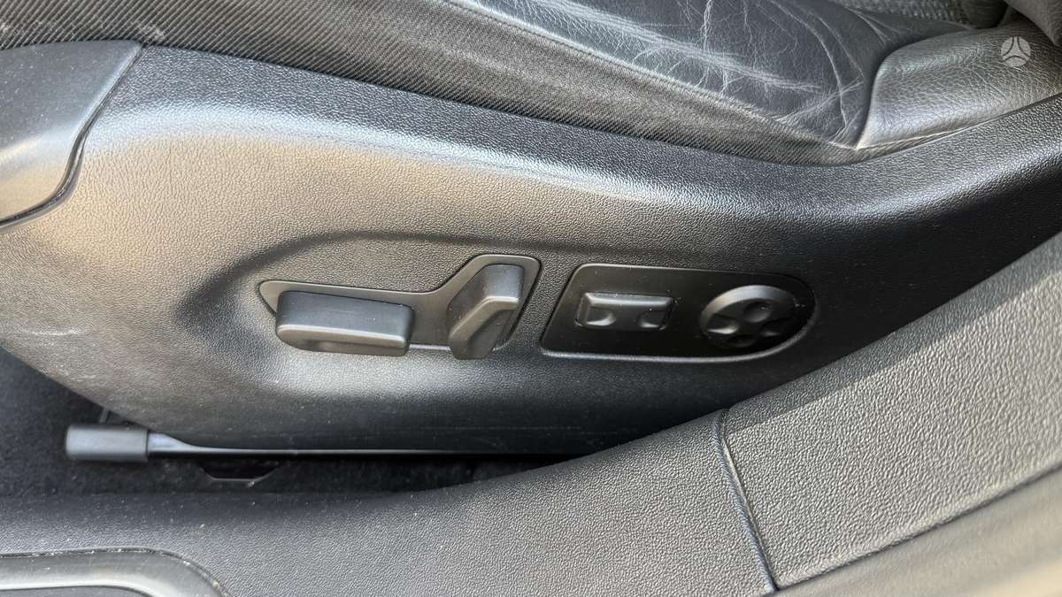 Citroen C5, 2.0 l., Седан