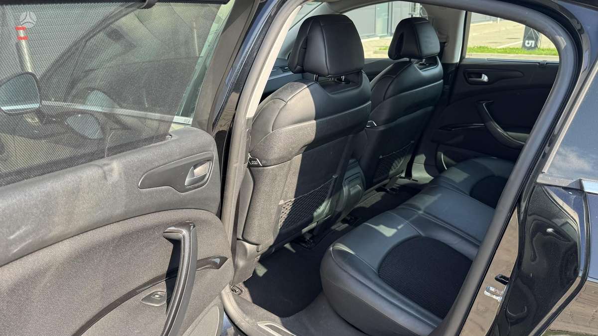 Citroen C5, 2.0 l., Седан