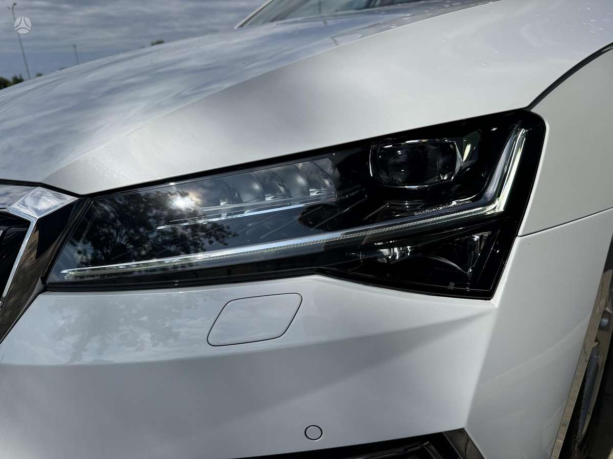 Škoda Superb - 11