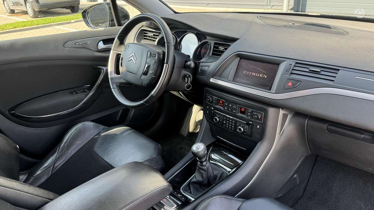Citroen C5, 2.0 l., Седан