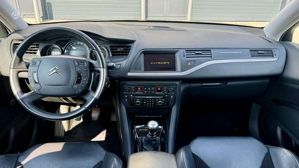 Citroen C5, 2.0 l., Седан