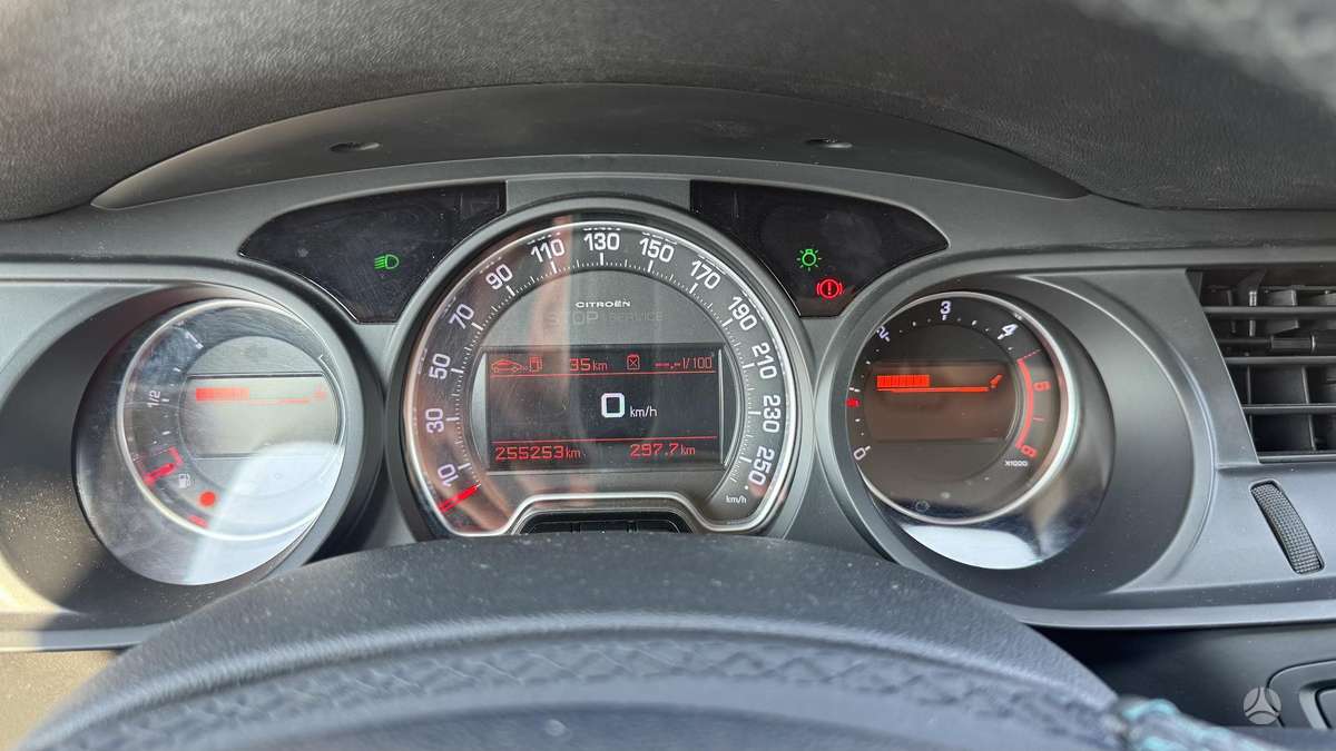 Citroen C5, 2.0 l., Седан