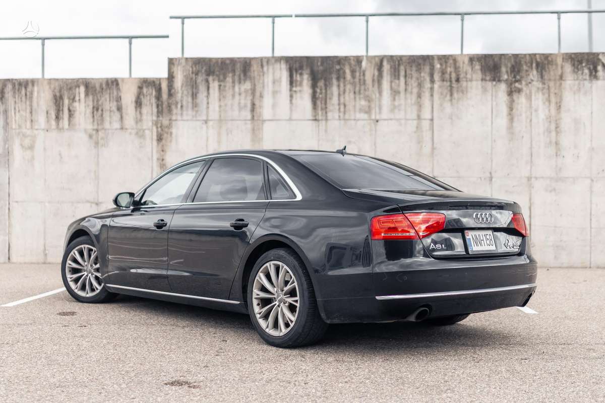 Audi A8 L, 4.2 l., Седан