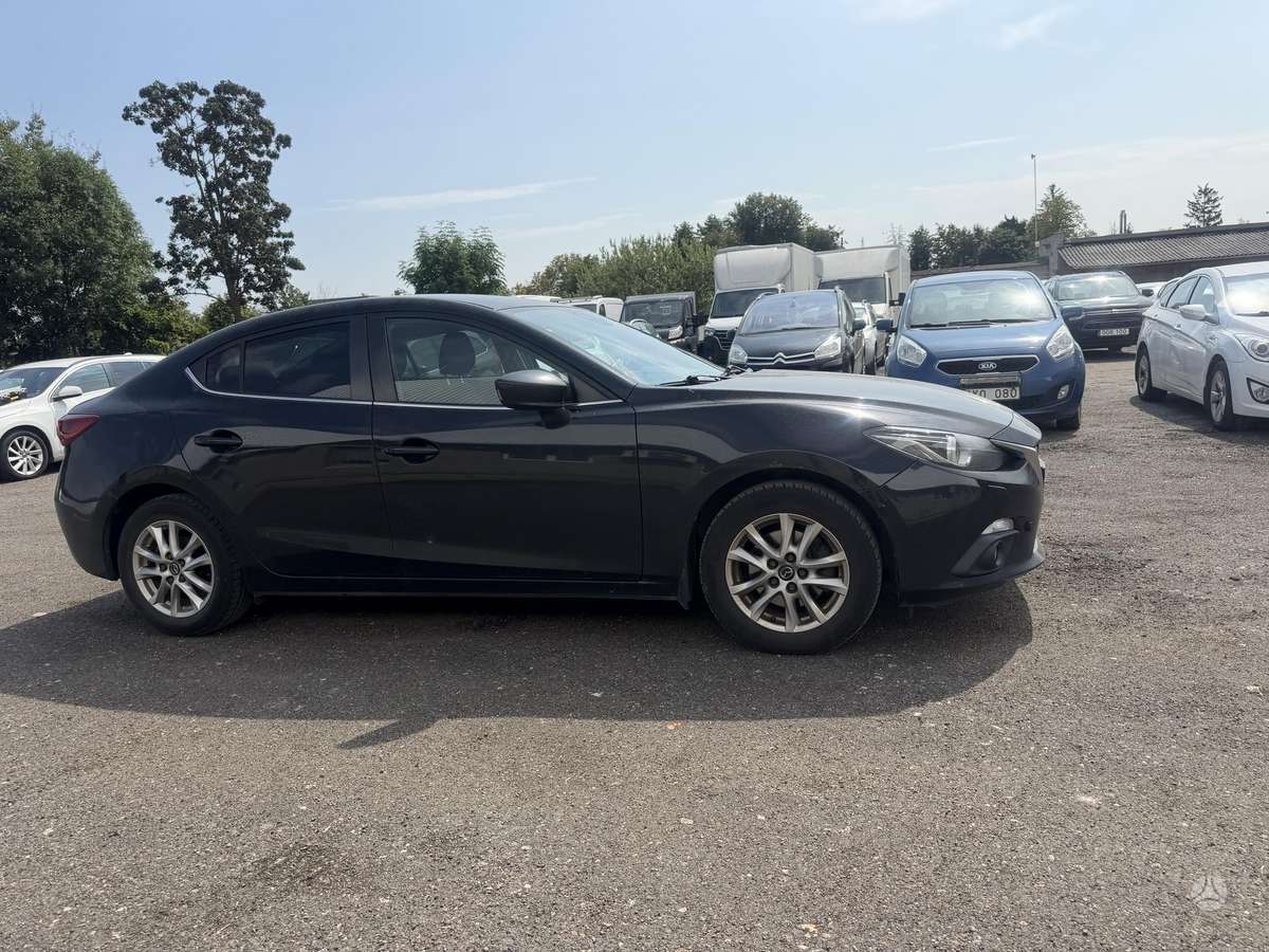 Mazda 3, 2.2 l., sedanas