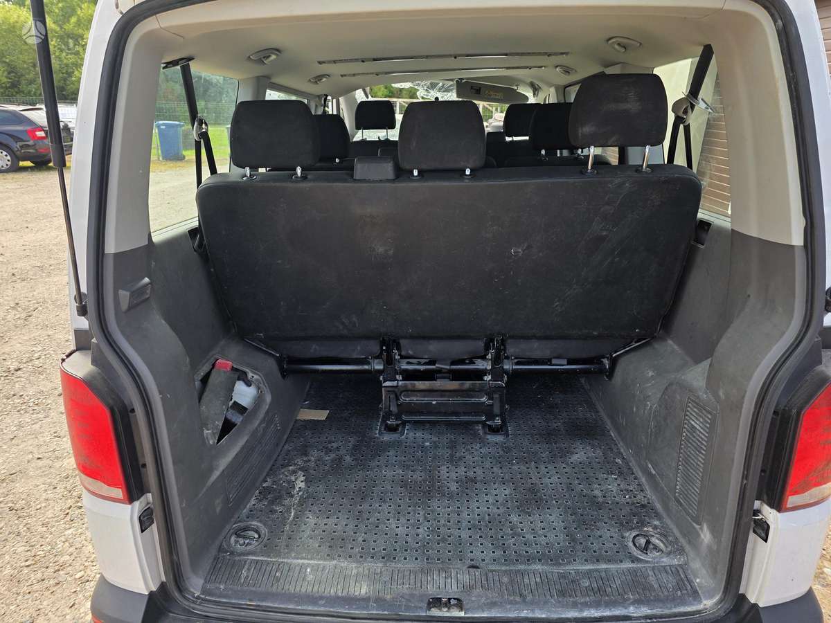 Volkswagen Caravelle