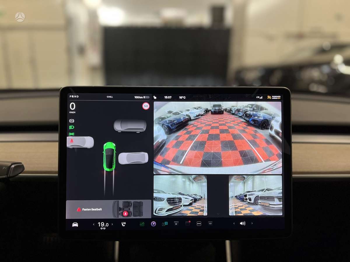 Tesla Model 3, 77 кВт·ч, Седан