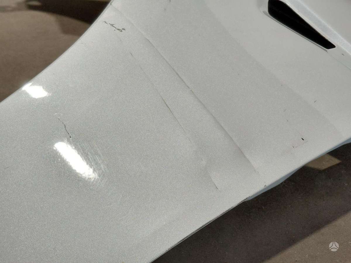 Tesla Model 3 fenders
