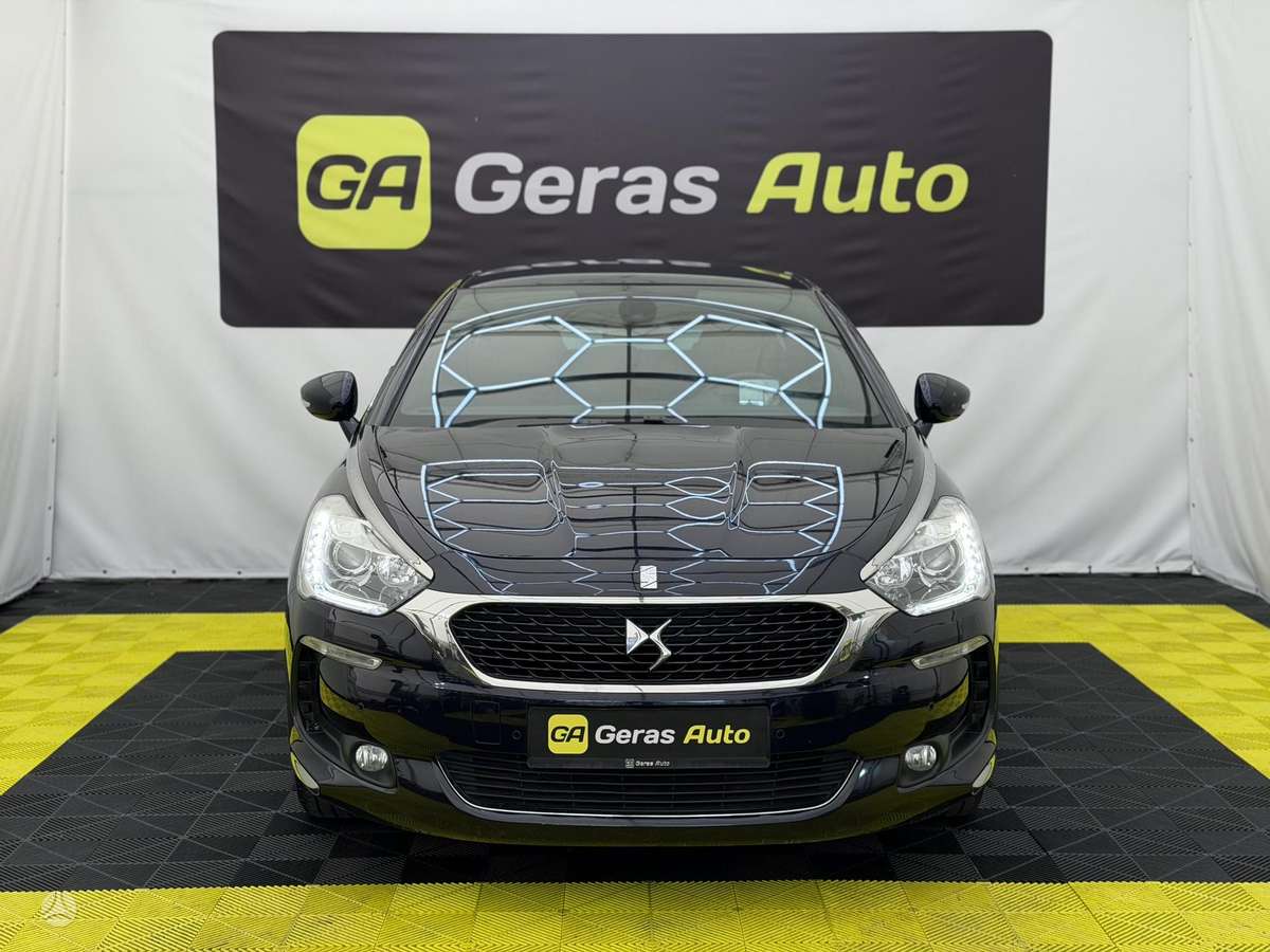 Citroen DS5, 2.0 l., Хэтчбек
