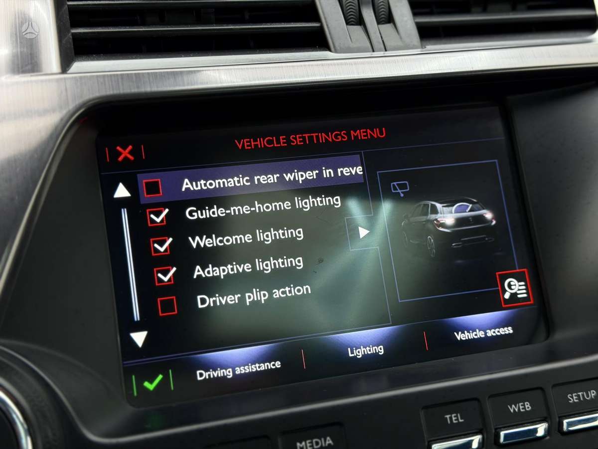 Citroen DS5, 2.0 l., hatchback