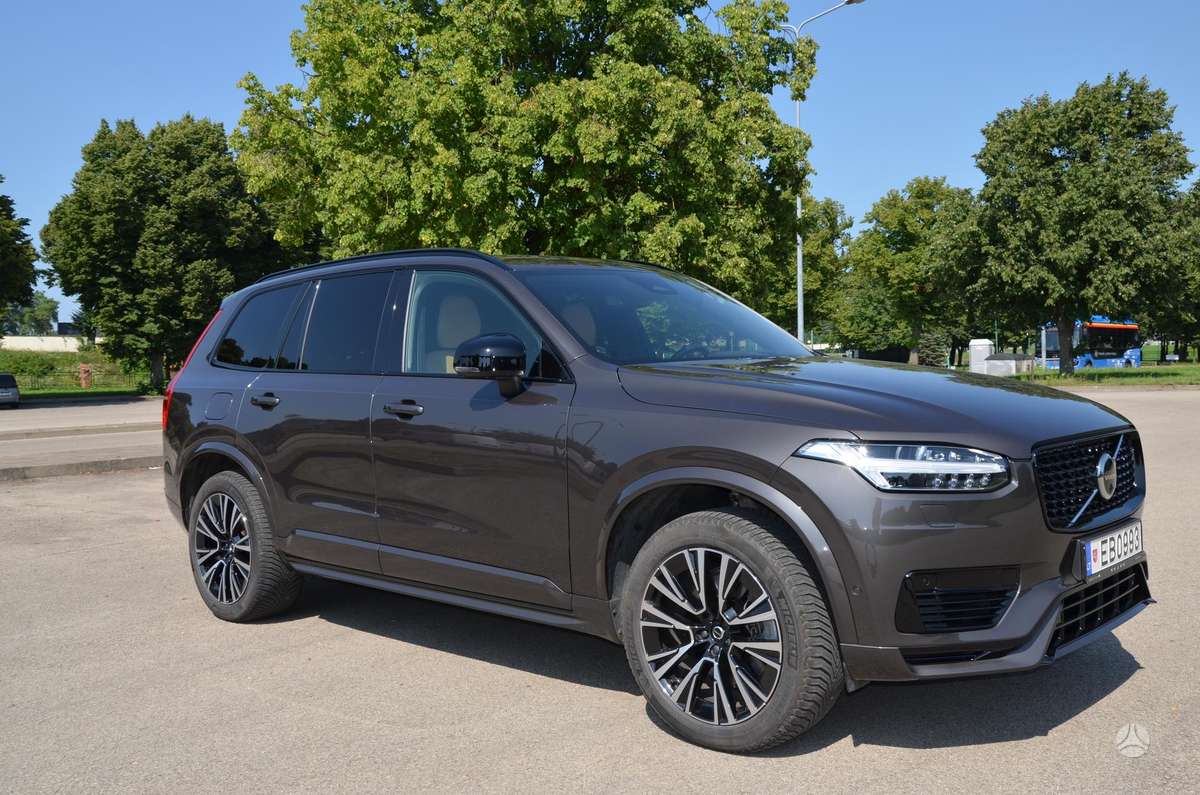 Volvo XC90 - 4