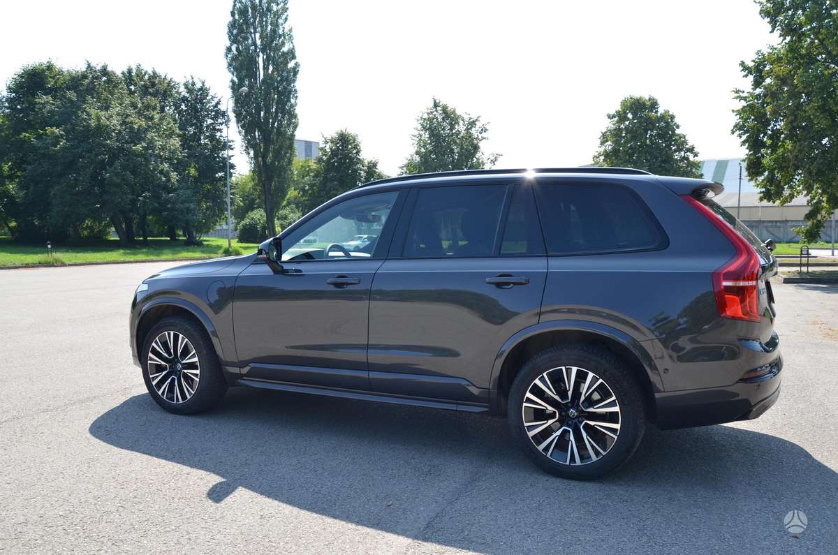 Volvo XC90 - 7