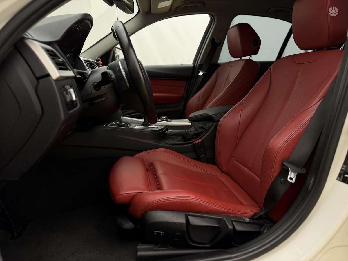 BMW 320, 2.0 l., Седан
