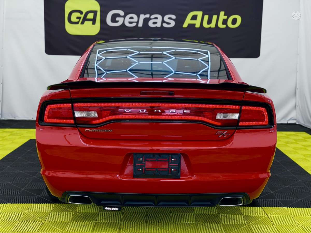 Dodge Charger, 5.7 l., Седан