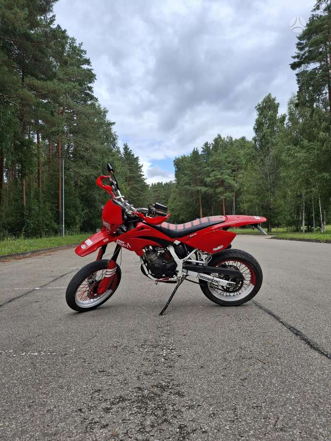 Beta RR 49cc, supermoto