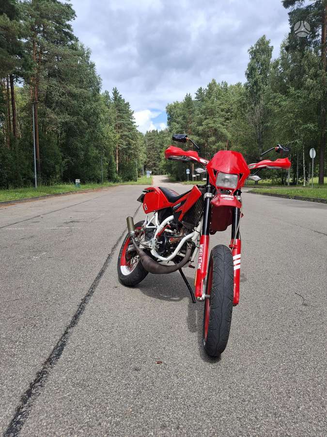 Beta RR 49cc, supermoto
