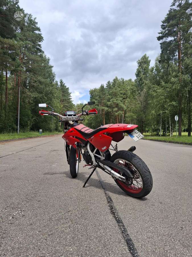 Beta RR 49cc, supermoto