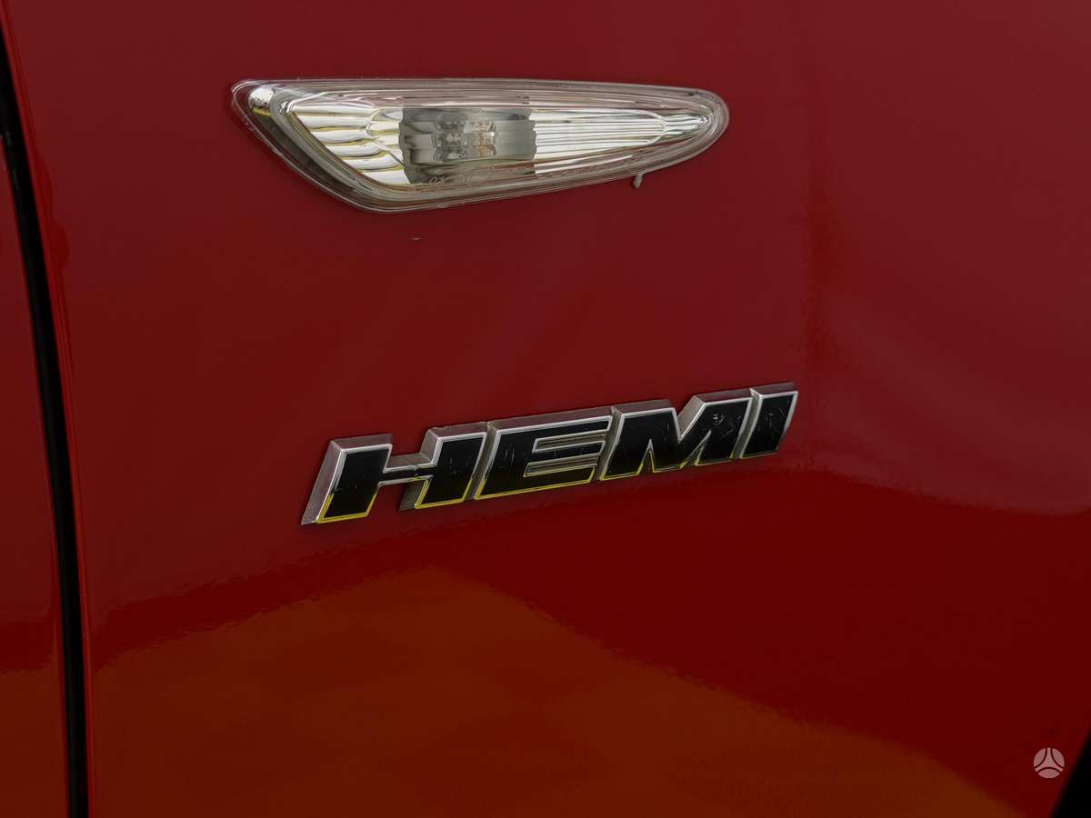 Dodge Charger, 5.7 l., Седан