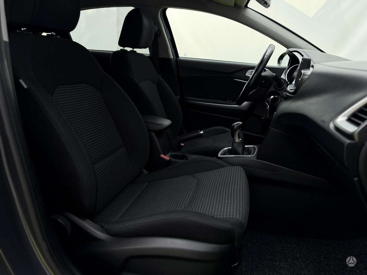 Kia Ceed, 1.4 l., Хэтчбек