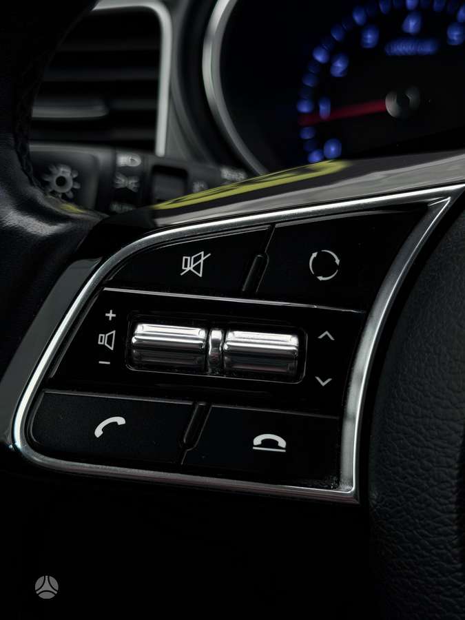 Kia Ceed, 1.4 l., Хэтчбек